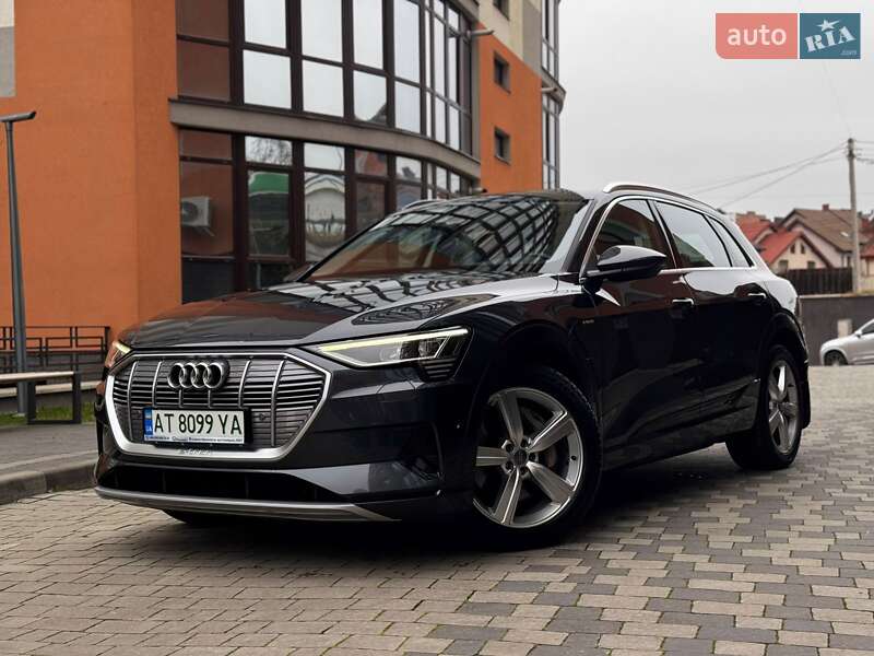 Audi e-tron 2019