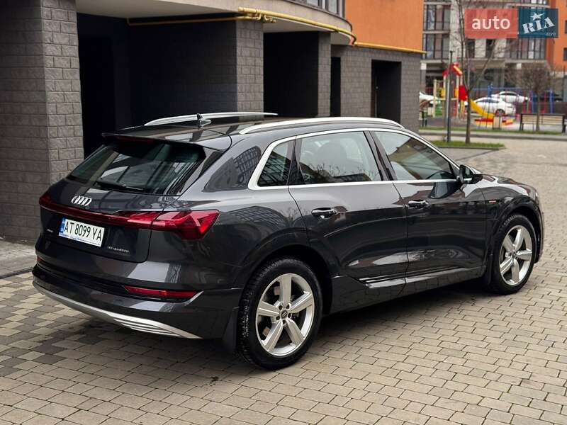 Внедорожник / Кроссовер Audi e-tron 2019 в Ивано-Франковске