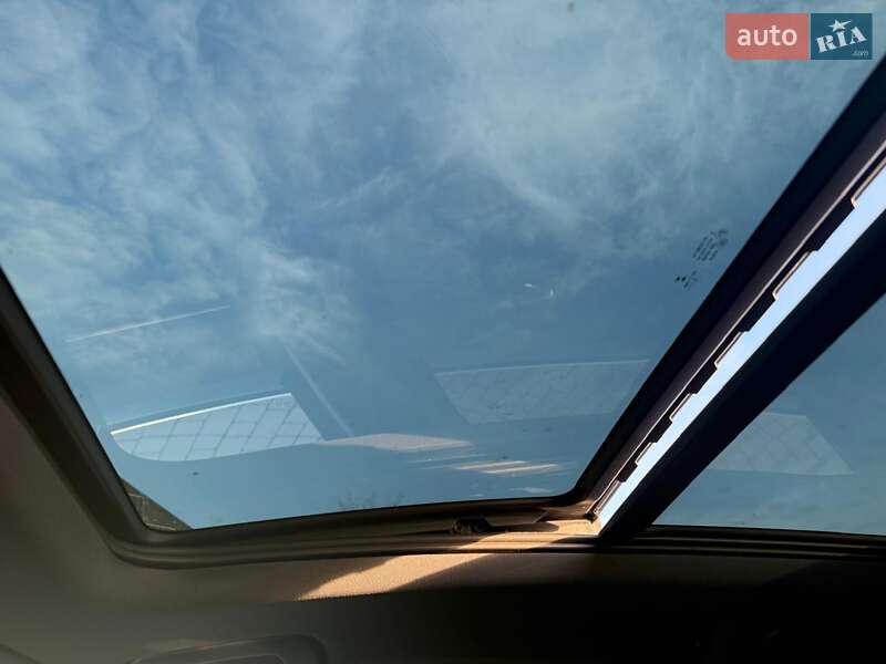 Внедорожник / Кроссовер Audi e-tron 2019 в Хусте