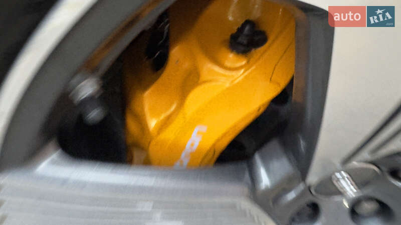 Внедорожник / Кроссовер Audi e-tron 2019 в Сваляве