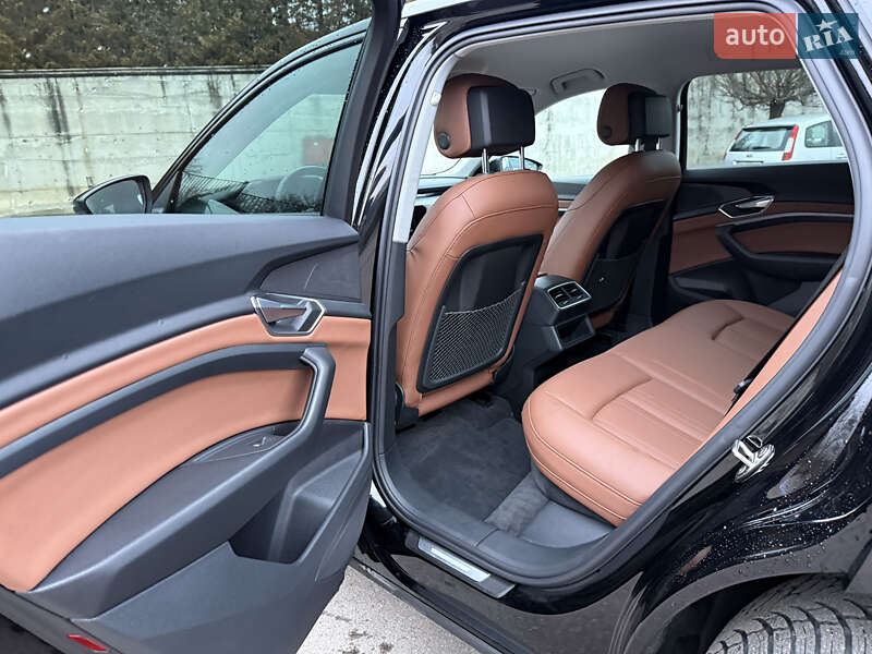 Внедорожник / Кроссовер Audi e-tron 2021 в Ровно фото 53 Внедорожник / Кроссовер Audi e-tron 2021 в Ровно