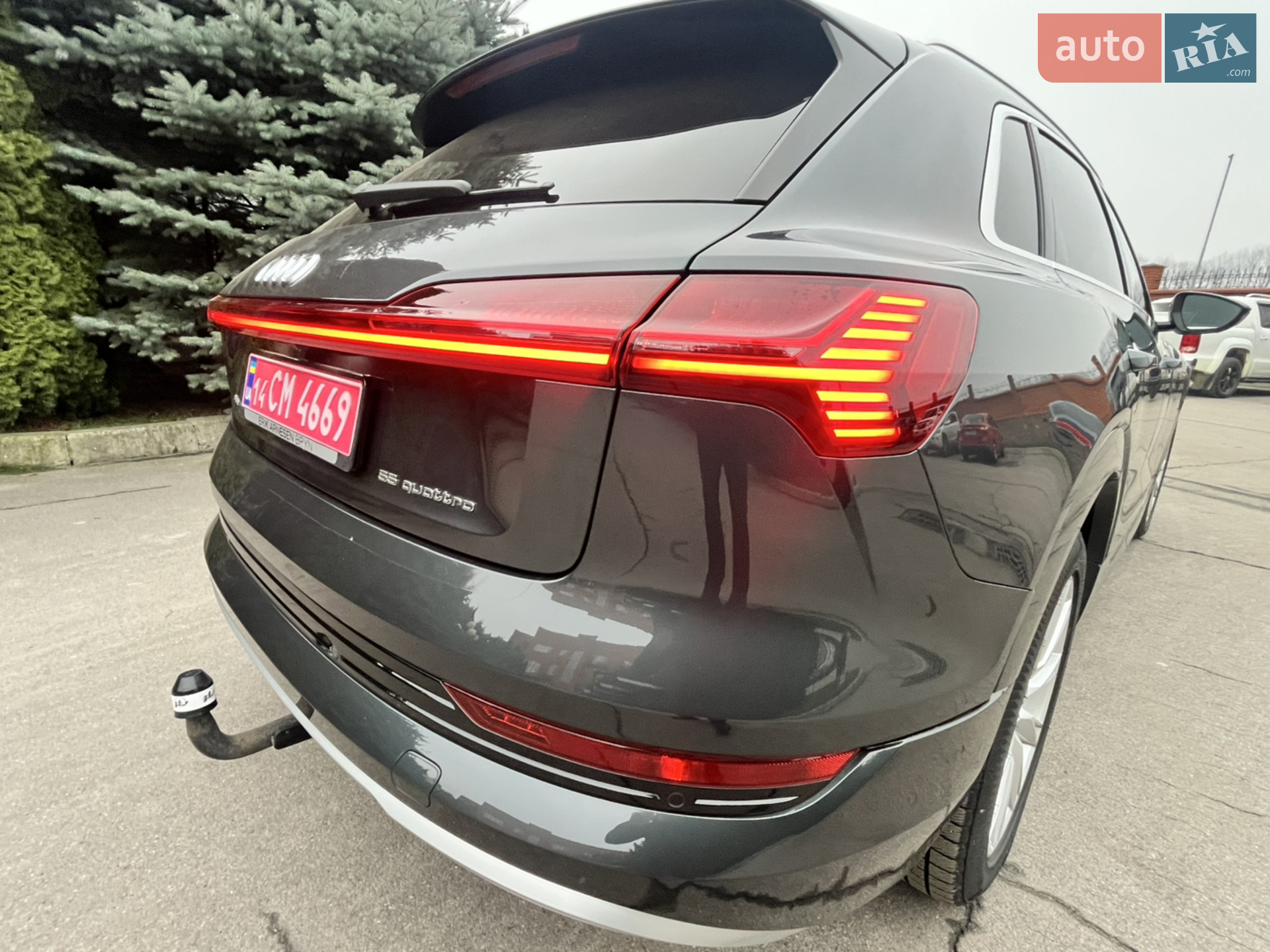 2020 Audi e-tron - мініатюра 10