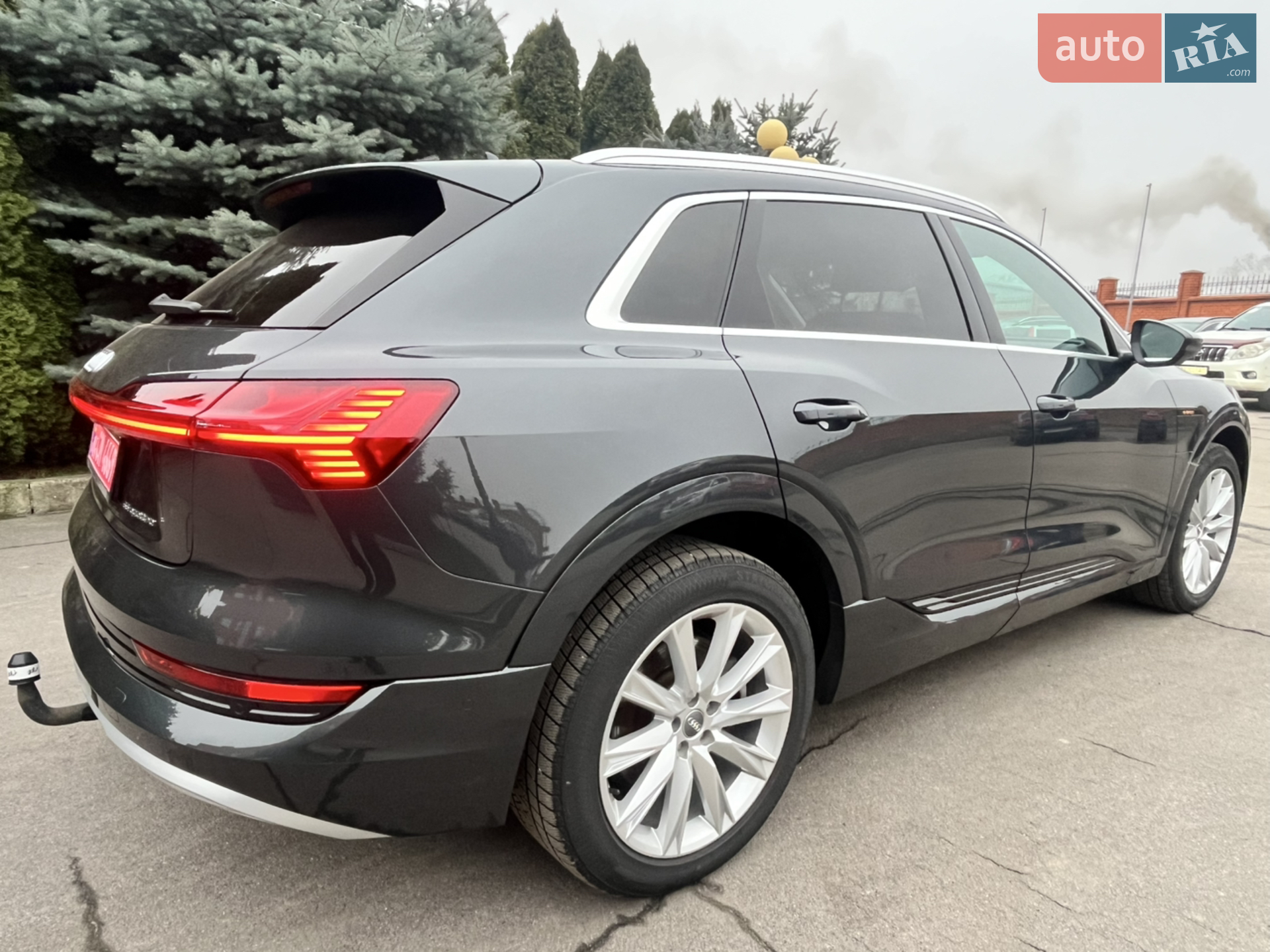 2020 Audi e-tron - мініатюра 26