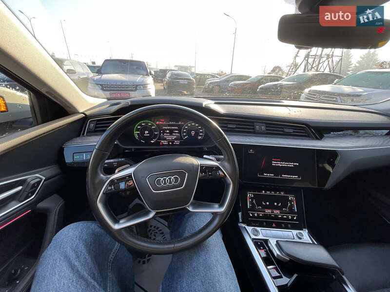 Внедорожник / Кроссовер Audi e-tron 2021 в Львове