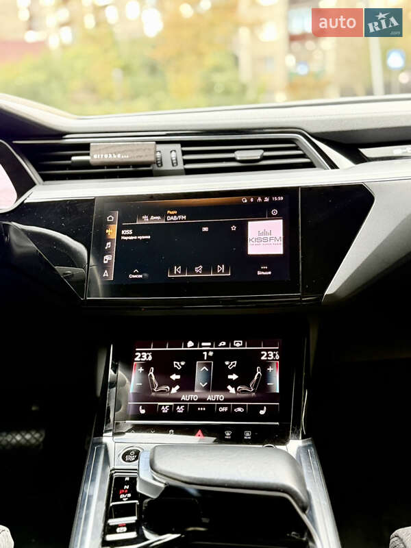 Внедорожник / Кроссовер Audi e-tron 2020 в Львове