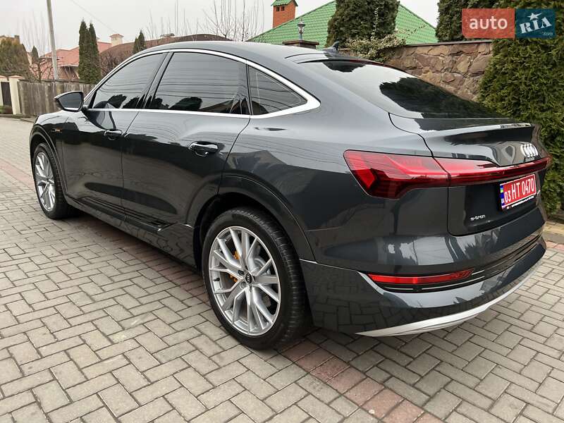 Позашляховик / Кросовер Audi e-tron 2023 в Хмельницькому
