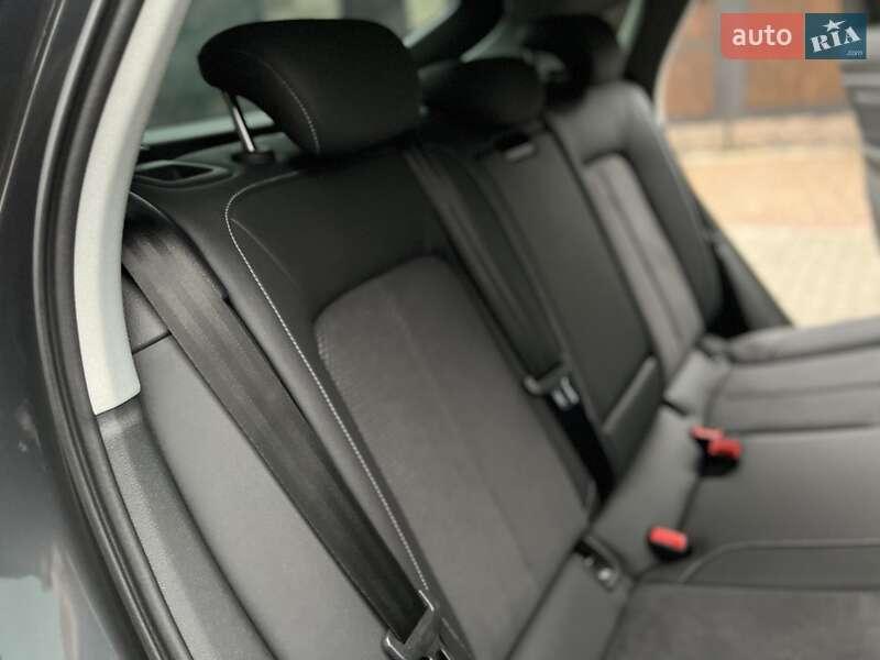 Позашляховик / Кросовер Audi e-tron 2023 в Хмельницькому