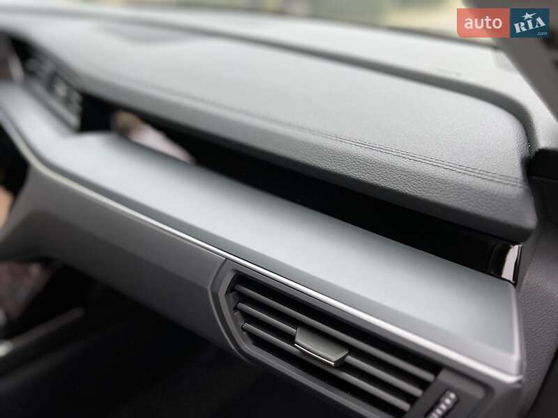 Позашляховик / Кросовер Audi e-tron 2023 в Хмельницькому