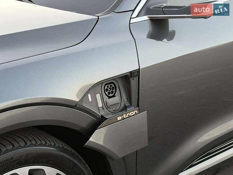 Внедорожник / Кроссовер Audi e-tron 2020 в Львове