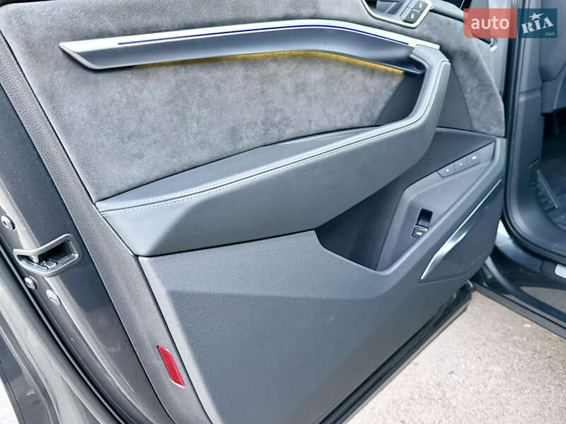 Внедорожник / Кроссовер Audi e-tron 2020 в Львове