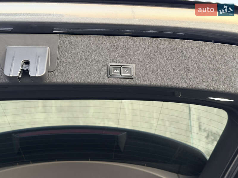 Внедорожник / Кроссовер Audi e-tron 2020 в Львове