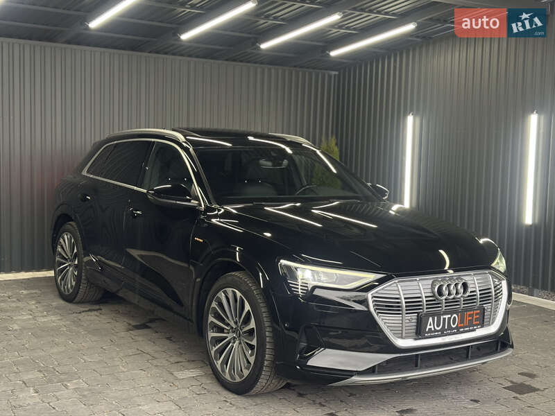 Внедорожник / Кроссовер Audi e-tron 2021 в Мукачево