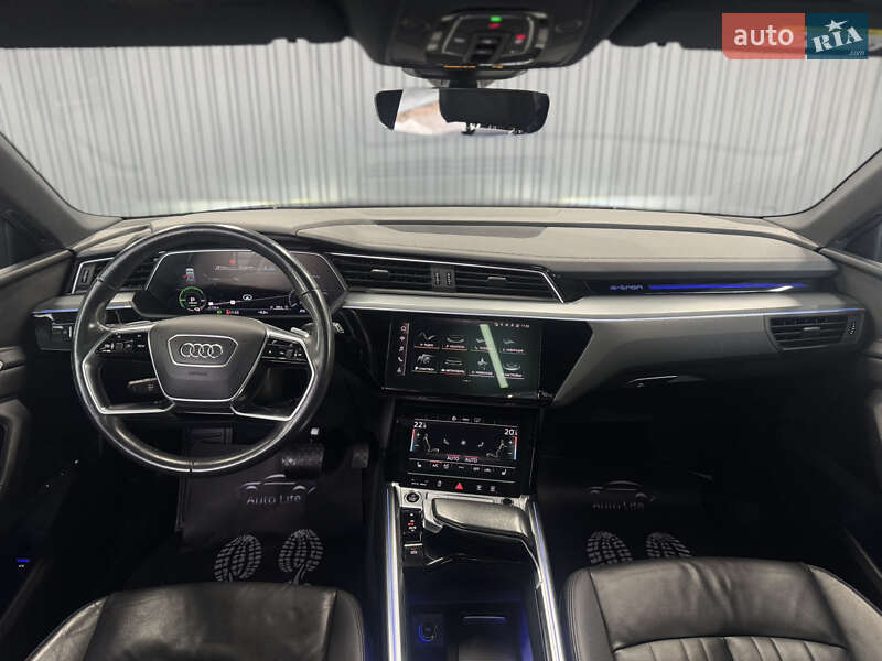 Внедорожник / Кроссовер Audi e-tron 2021 в Мукачево