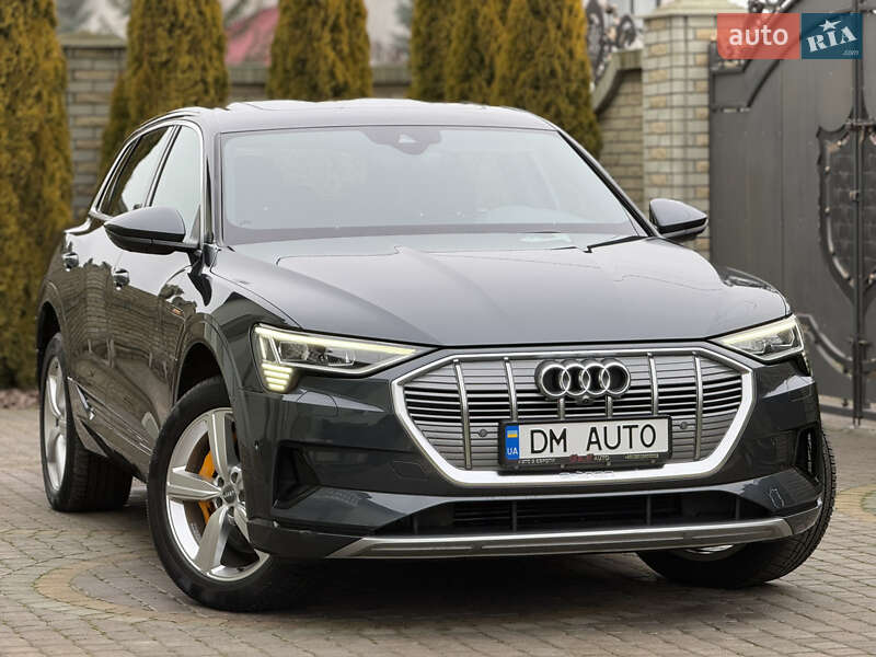 Audi e-tron 2021