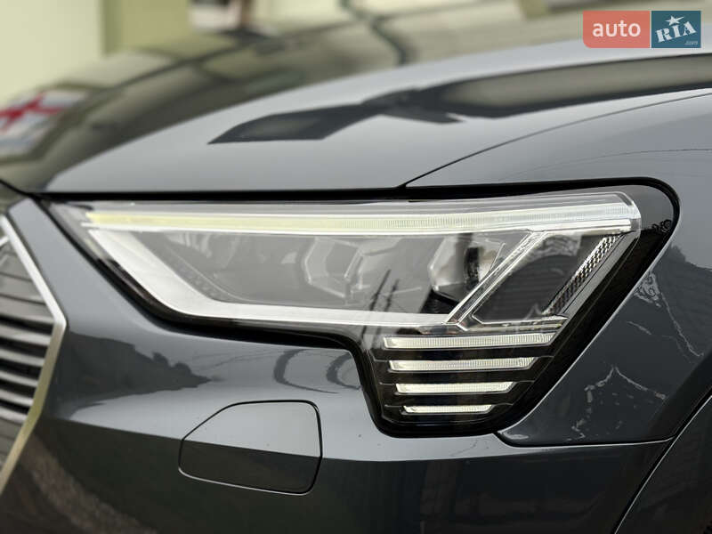 Внедорожник / Кроссовер Audi e-tron 2021 в Тернополе