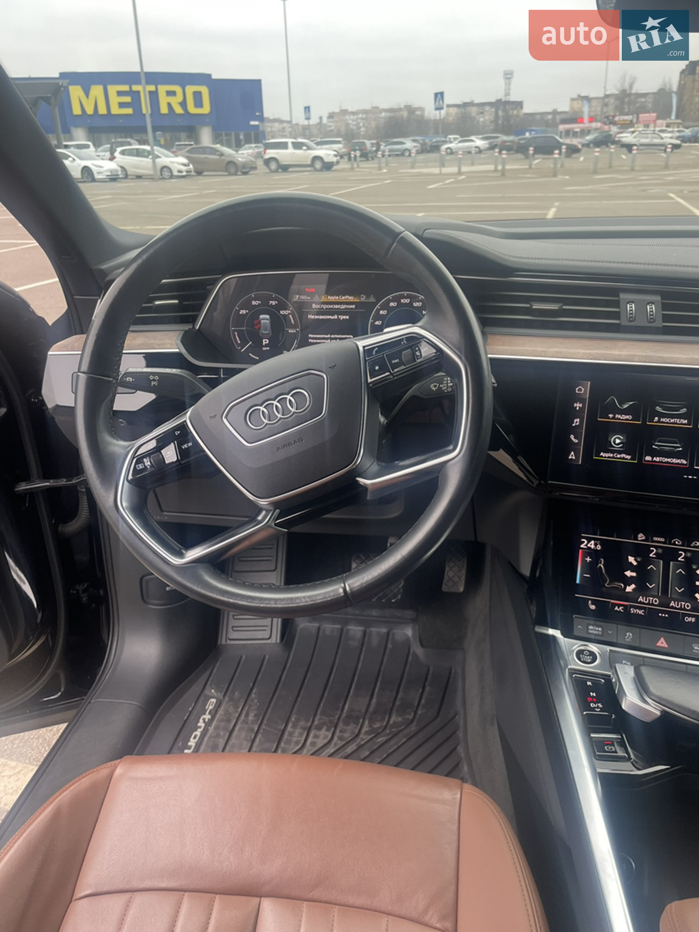 2021 Audi e-tron - мініатюра 14