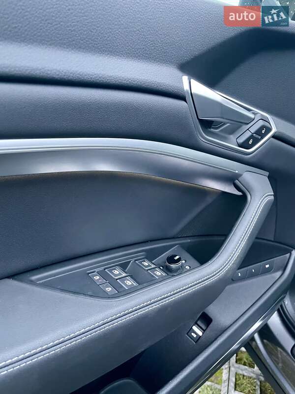 Внедорожник / Кроссовер Audi e-tron 2020 в Львове