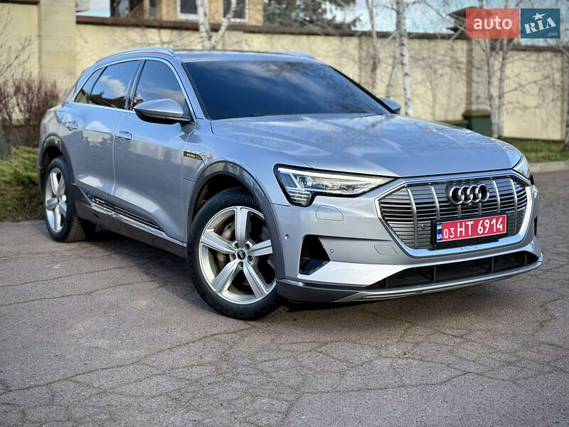Внедорожник / Кроссовер Audi e-tron 2020 в Днепре