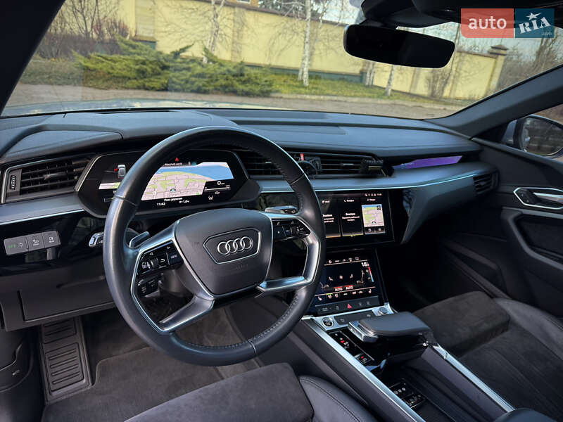 Внедорожник / Кроссовер Audi e-tron 2020 в Днепре