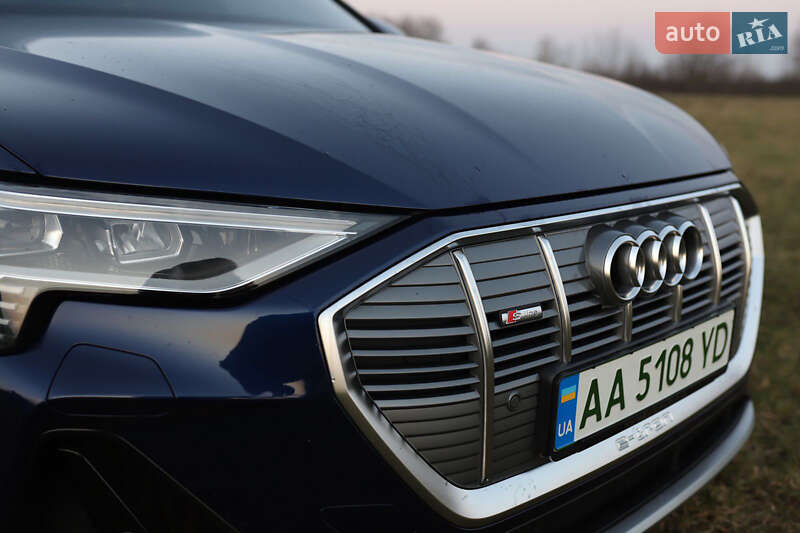 Внедорожник / Кроссовер Audi e-tron 2021 в Овруче