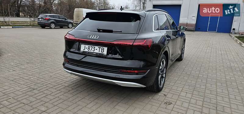 Внедорожник / Кроссовер Audi e-tron 2020 в Тернополе фото 54 Внедорожник / Кроссовер Audi e-tron 2020 в Тернополе