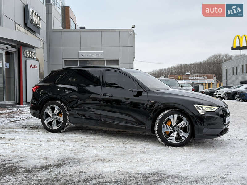 Внедорожник / Кроссовер Audi e-tron 2019 в Хмельницком