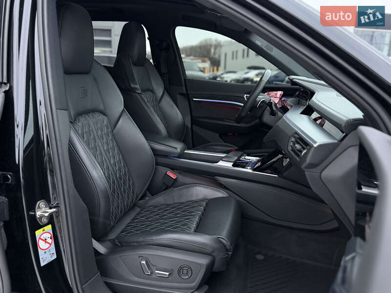 Внедорожник / Кроссовер Audi e-tron 2019 в Хмельницком
