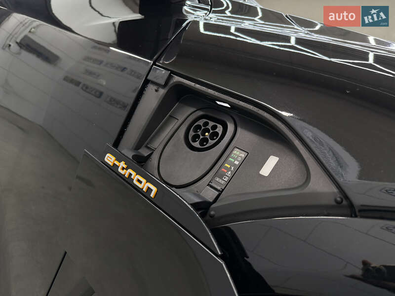 Позашляховик / Кросовер Audi e-tron 2019 в Дрогобичі