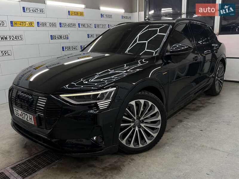 Позашляховик / Кросовер Audi e-tron 2019 в Дрогобичі