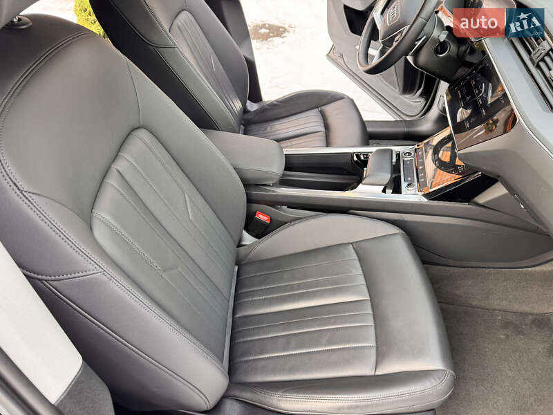 Внедорожник / Кроссовер Audi e-tron 2022 в Хмельницком