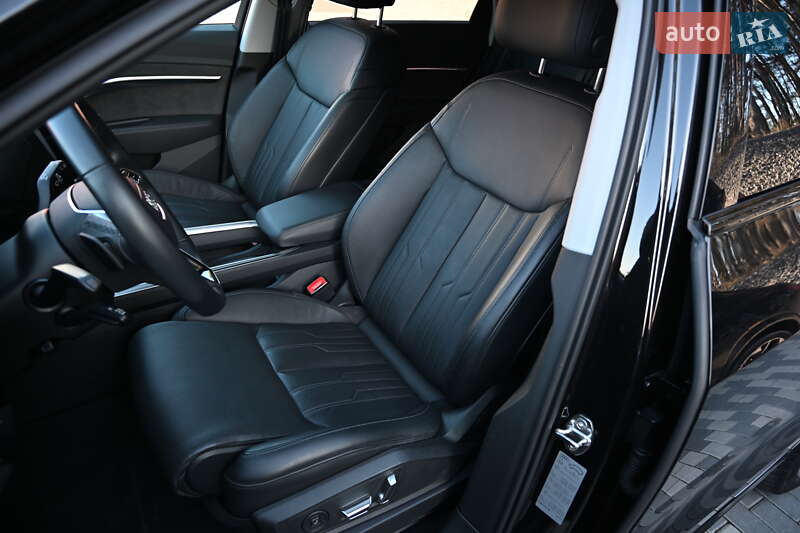 Внедорожник / Кроссовер Audi e-tron 2021 в Львове фото 10 Внедорожник / Кроссовер Audi e-tron 2021 в Львове