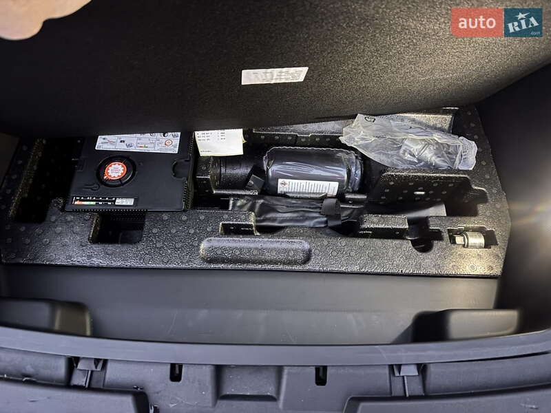 Позашляховик / Кросовер Audi e-tron 2022 в Хмельницькому фото 48 Позашляховик / Кросовер Audi e-tron 2022 в Хмельницькому