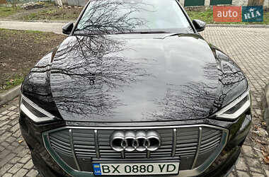 Позашляховик / Кросовер Audi e-tron 2020 в Кам'янець-Подільському