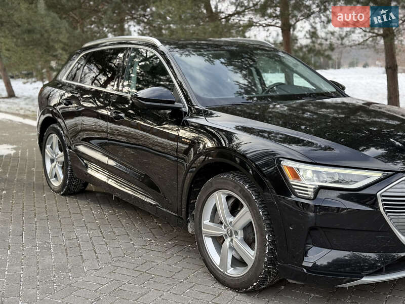 Внедорожник / Кроссовер Audi e-tron 2019 в Дрогобыче