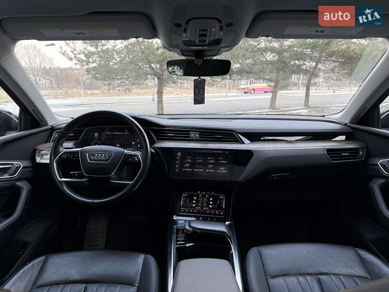 Внедорожник / Кроссовер Audi e-tron 2019 в Дрогобыче
