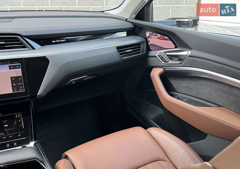 Внедорожник / Кроссовер Audi e-tron 2019 в Кропивницком