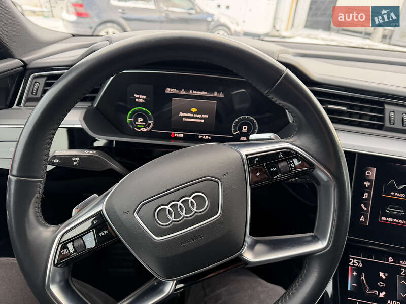 Позашляховик / Кросовер Audi e-tron 2019 в Луцьку