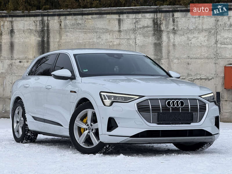 Внедорожник / Кроссовер Audi e-tron 2021 в Ровно