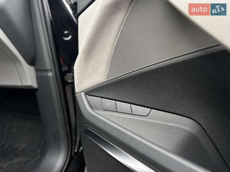 Внедорожник / Кроссовер Audi e-tron 2022 в Киеве