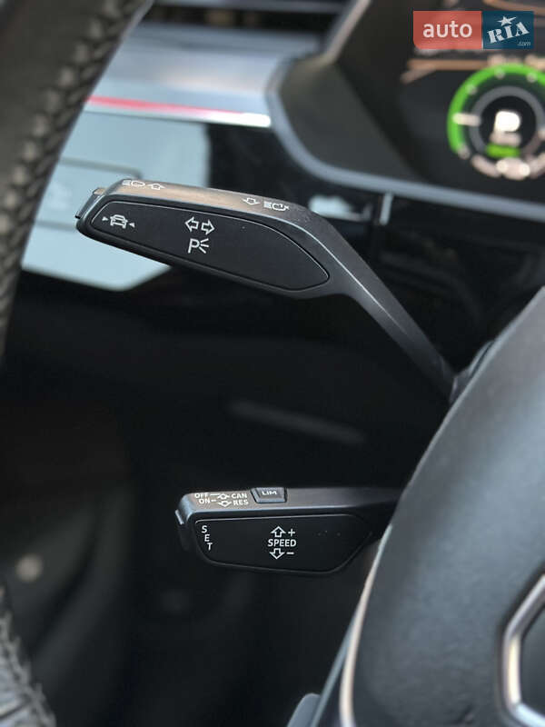 Внедорожник / Кроссовер Audi e-tron 2020 в Ужгороде