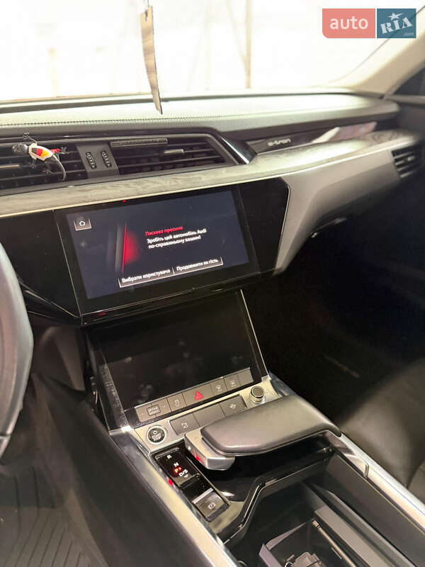 Позашляховик / Кросовер Audi e-tron 2021 в Кривому Розі фото 6 Позашляховик / Кросовер Audi e-tron 2021 в Кривому Розі