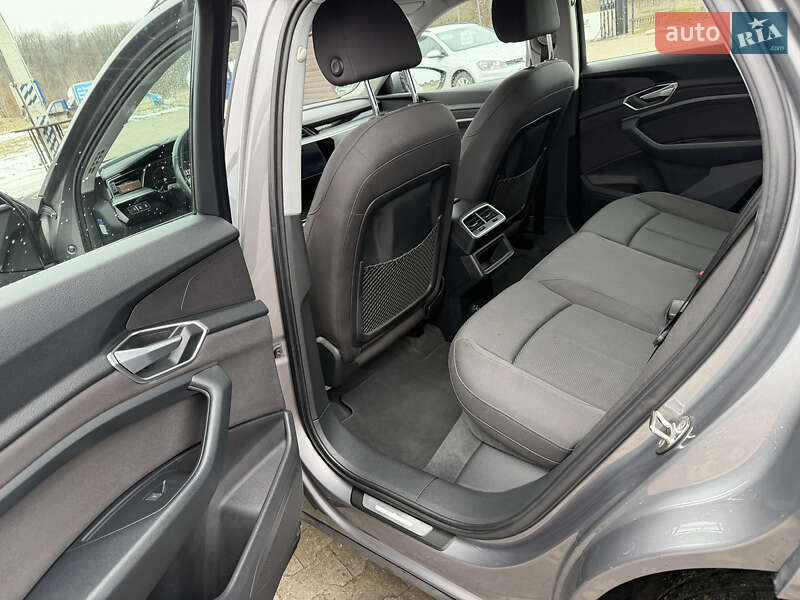 Позашляховик / Кросовер Audi e-tron 2020 в Калуші фото 18 Позашляховик / Кросовер Audi e-tron 2020 в Калуші