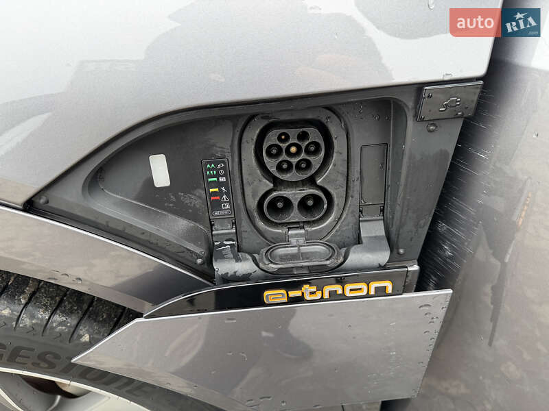 Позашляховик / Кросовер Audi e-tron 2020 в Калуші фото 28 Позашляховик / Кросовер Audi e-tron 2020 в Калуші