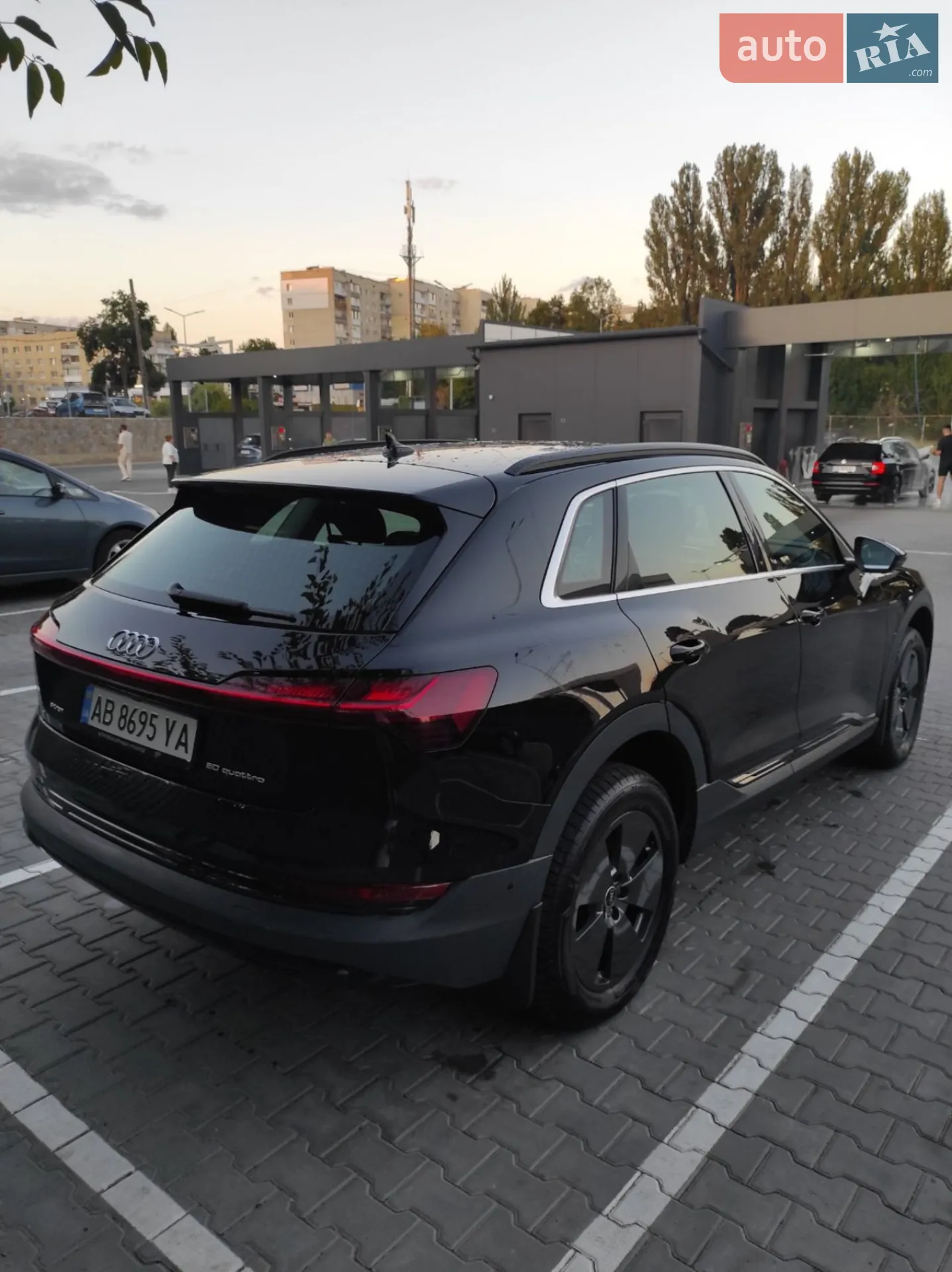 2021 Audi e-tron - мініатюра 6
