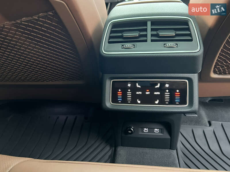 Внедорожник / Кроссовер Audi e-tron 2021 в Тернополе