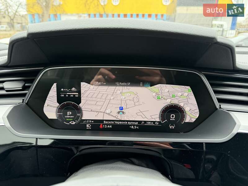 Внедорожник / Кроссовер Audi e-tron 2021 в Ровно