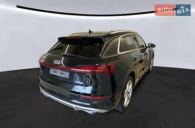 Внедорожник / Кроссовер Audi e-tron 2022 в Киеве