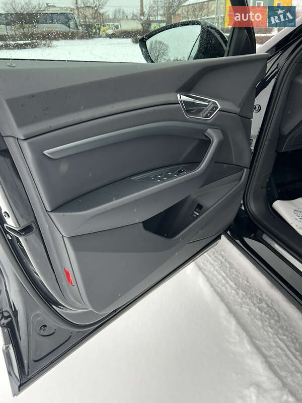 Внедорожник / Кроссовер Audi e-tron 2023 в Житомире