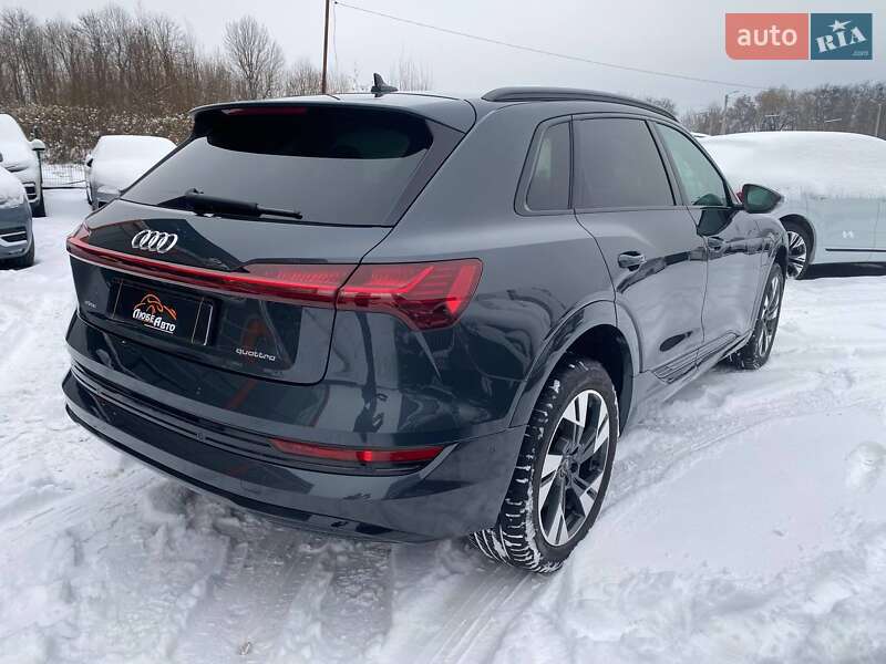 Позашляховик / Кросовер Audi e-tron 2020 в Львові фото 7 Позашляховик / Кросовер Audi e-tron 2020 в Львові