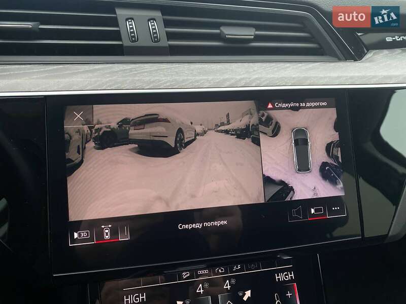Позашляховик / Кросовер Audi e-tron 2020 в Львові фото 17 Позашляховик / Кросовер Audi e-tron 2020 в Львові